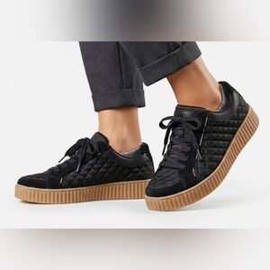 NWT Skechers Street Rise Fit Mila Sneakers, Size 11